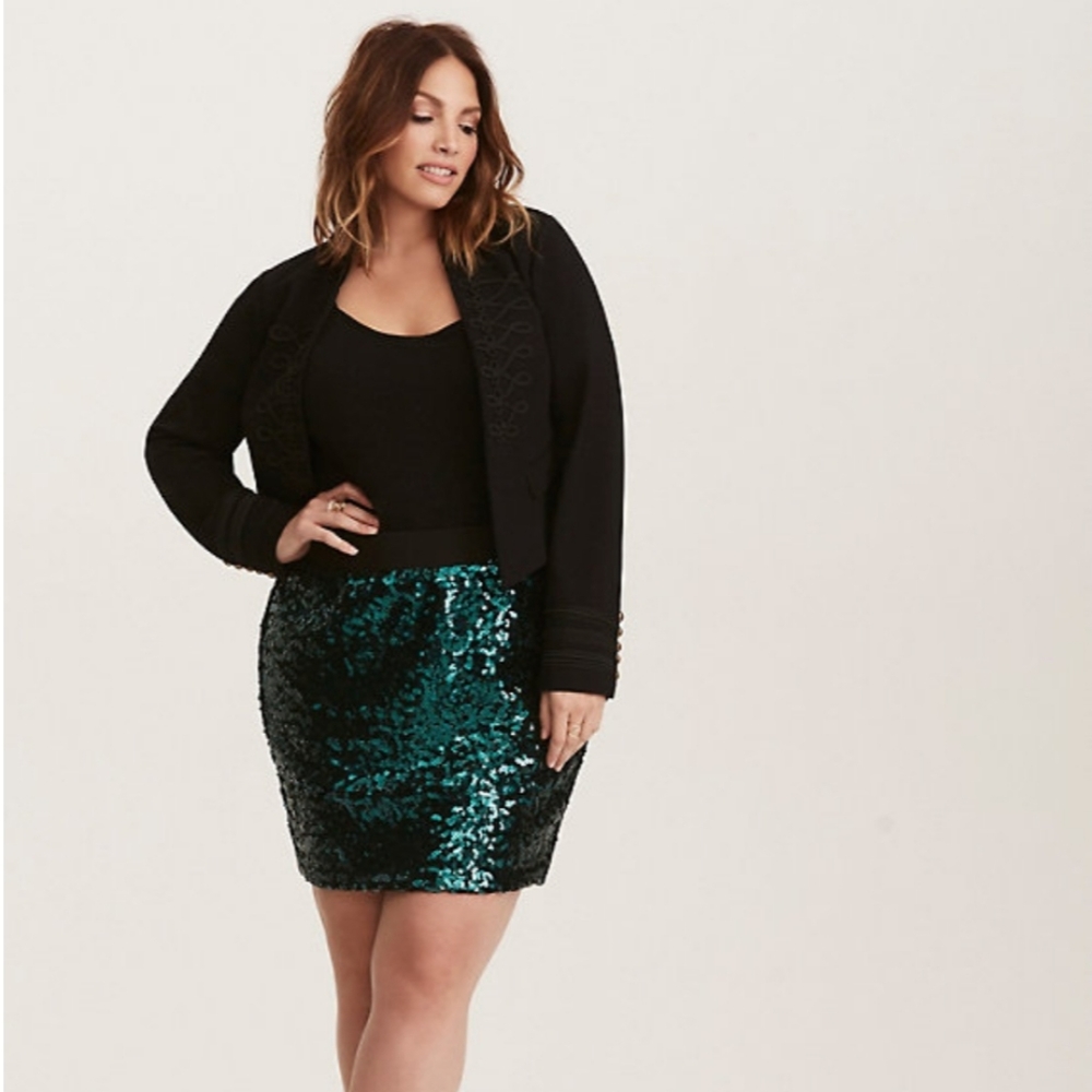 SEQUIN MINI SKIRT